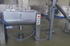 Ribbon Mixer/Blender Machine