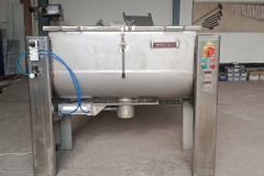 Ribbon Mixer/Blender Machine